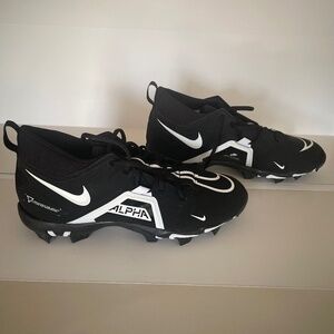 Men's Nike Alpha Menace Pro 3 Molded Football Cleatst  *** WIDE ***